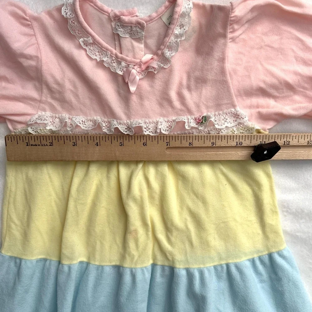 IC Isaacson Carrico Vtg 70s Frilly Nightgown Dress Girls 4T Toddler soft nylon
